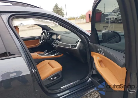 2022 BMW X7 xDrive40I из США, поврежденный, VIN 5UXCW2C00N9L81661